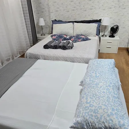 Cave -1 Estudio Inteiro No Areeiro Em Apartmán Lisboa