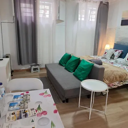 Appartement Cave -1 Estudio Inteiro No Areeiro Em *