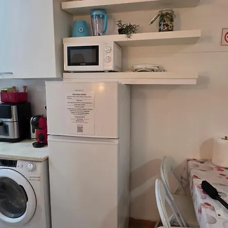 Cave -1 Estudio Inteiro No Areeiro Em Appartement *