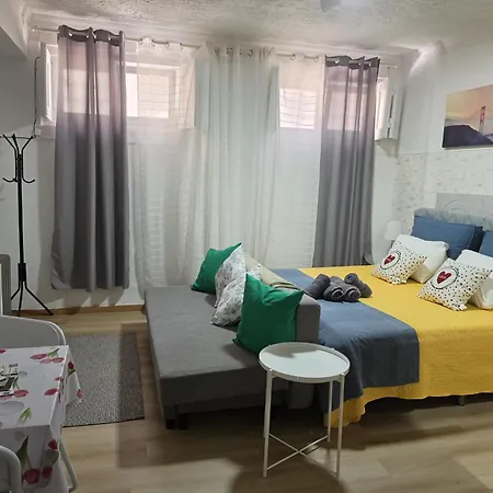 Appartement Cave -1 Estudio Inteiro No Areeiro Em