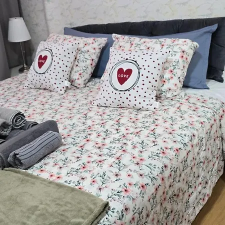 Cave -1 Estudio Inteiro No Areeiro Em * Лиссабон